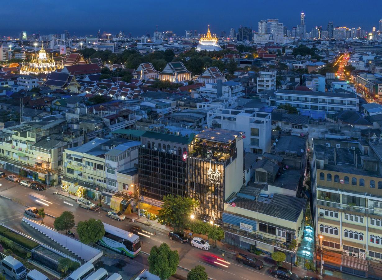 Chingcha Bangkok Hostel Bagian luar foto